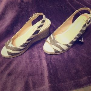 Chico’s size 7 sandals (new)